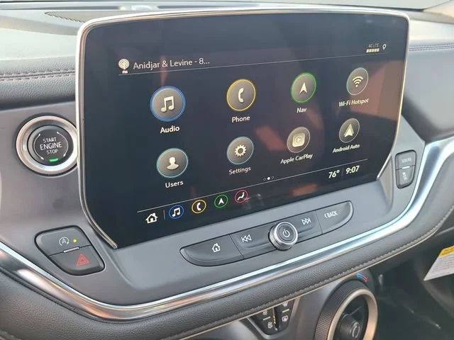 Used 2024 Iridescent Pearl Tricoat Chevrolet Premier image 31
