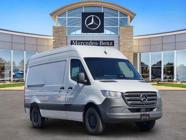 New 2026 Arctic White Mercedes-Benz Cargo 144 WB image 6
