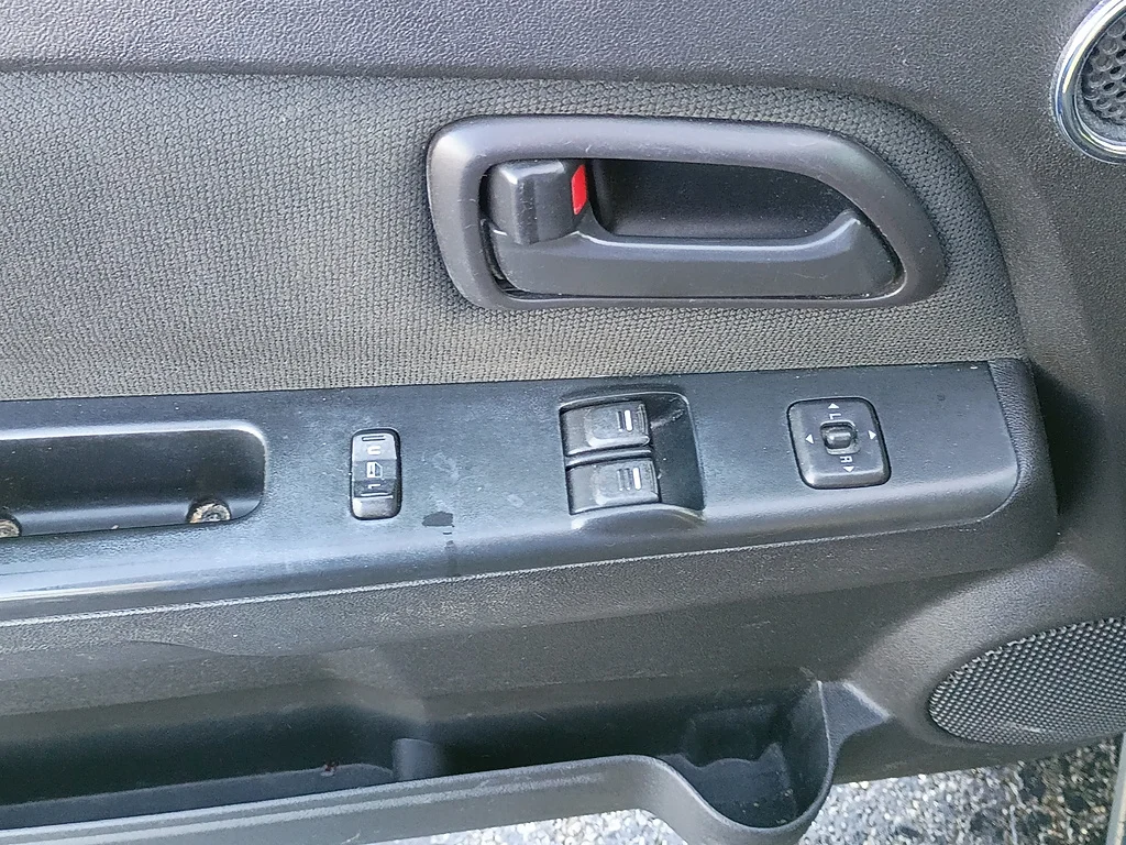Used 2007 Blue Granite Metallic Chevrolet LS image 17