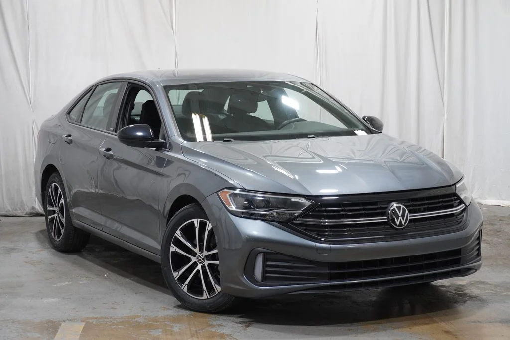 Certified Used 2024 Gray Volkswagen 1.5T Sport image 3