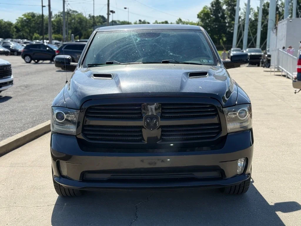 Used 2016 Black Ram Sport image 3