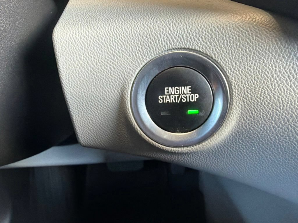 Used 2024 Summit White GMC SLT image 34