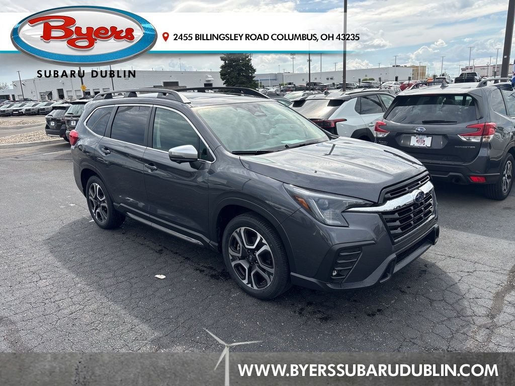 2023 Subaru Ascent Limited 7 Passenger's photo