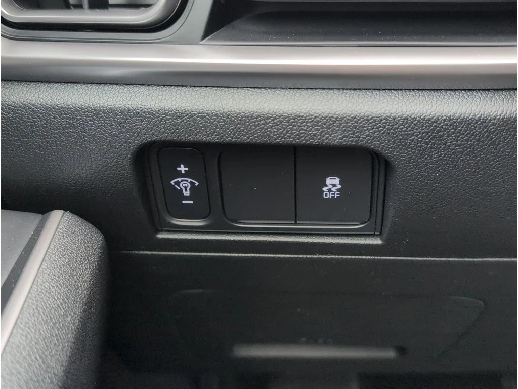 New 2026 Wolf Gray Kia S image 28