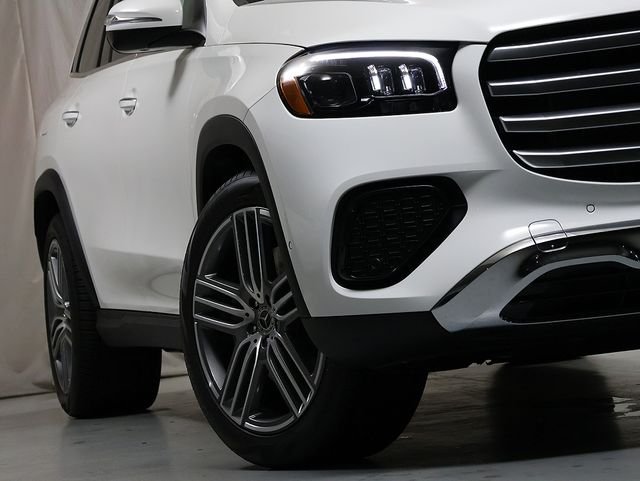 New 2026 Polar White Mercedes-Benz GLS 450 image 4
