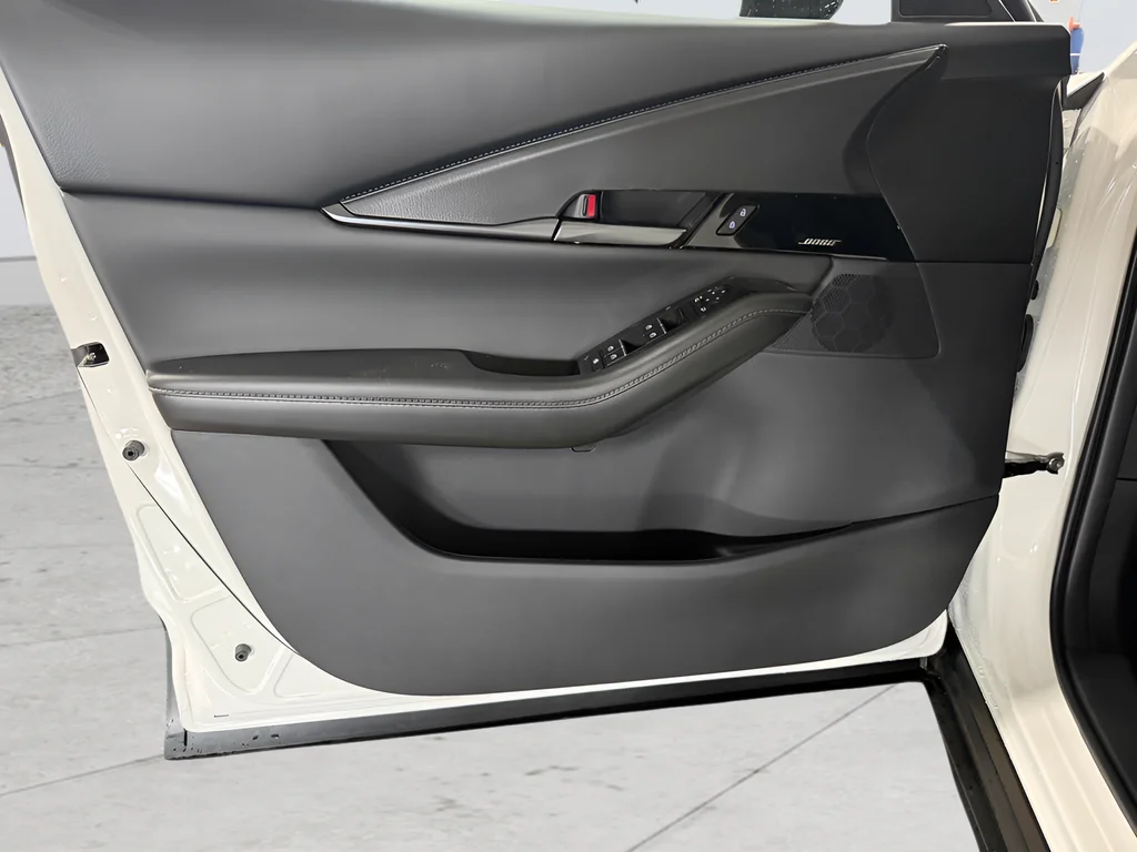 New 2026 White Mazda 2.5 Turbo Premium Plus image 9