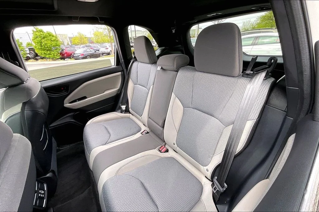 Used 2026 White Subaru Premium image 28