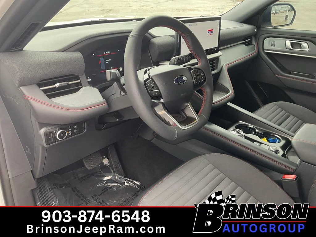 Used 2026 STAR WHITE MET TRI-COAT Ford ST-Line image 31