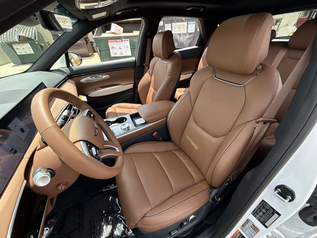 New 2026 White Genesis 2.5T Advanced image 11
