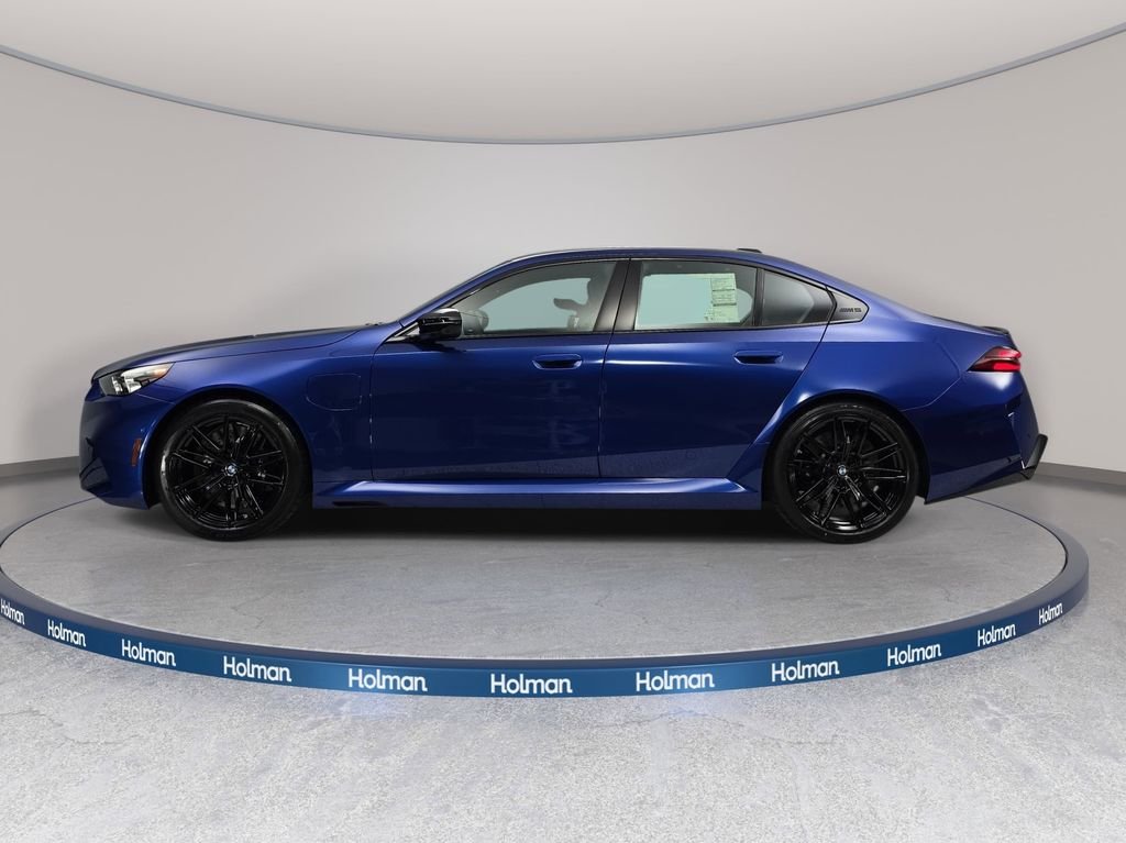 New 2026 Marina Bay Blue Metallic BMW  image 8