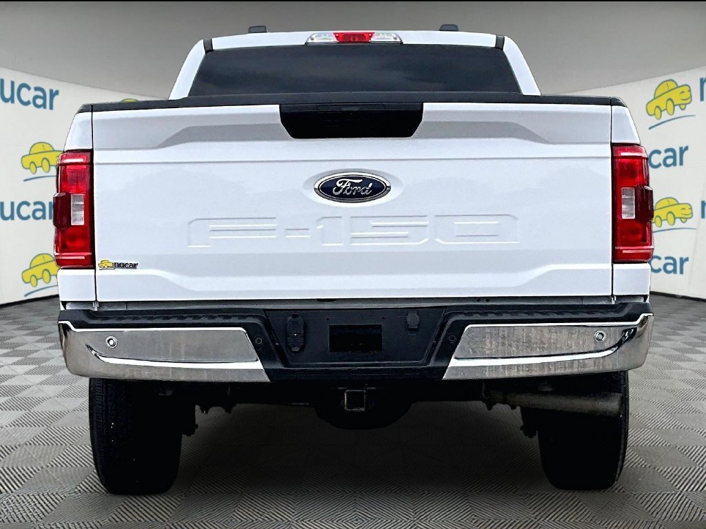 Used 2021 White Ford XLT image 5