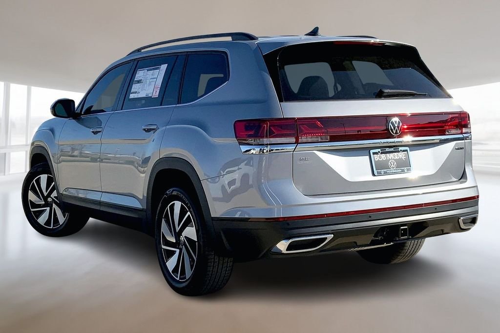 Used 2026 Silver Volkswagen 2.0T SE w/Technology image 3