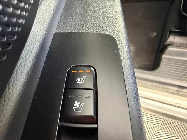 Used 2021 Gray Kia SX image 40