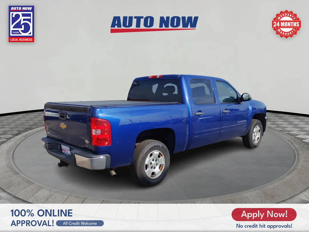 Used 2013 Blue Chevrolet LT image 5