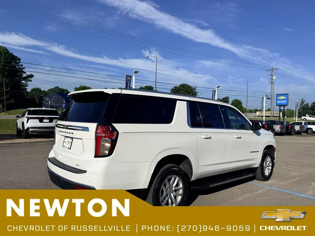Used 2022 Summit White Chevrolet LT image 23