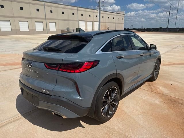 Used 2023 Gray INFINITI ESSENTIAL image 5