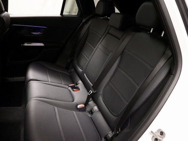 Certified Used 2026 Polar White Mercedes-Benz GLC 300 image 12