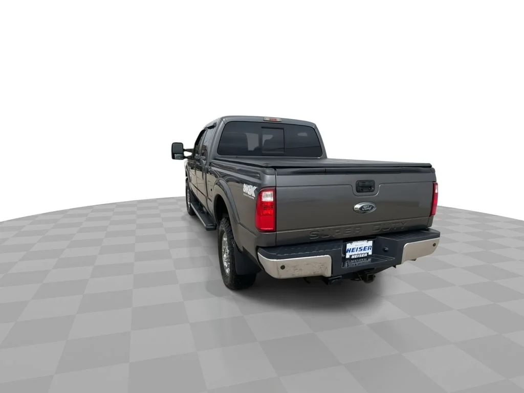 Used 2016 Gray Ford XLT image 7