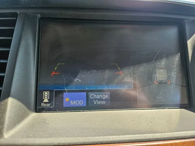 Used 2019 White INFINITI LUXE image 19