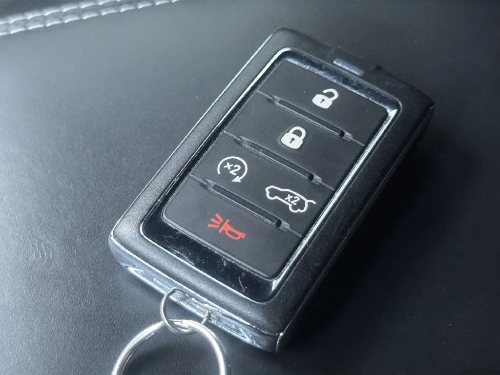Used 2023 Gray Jeep Overland image 32