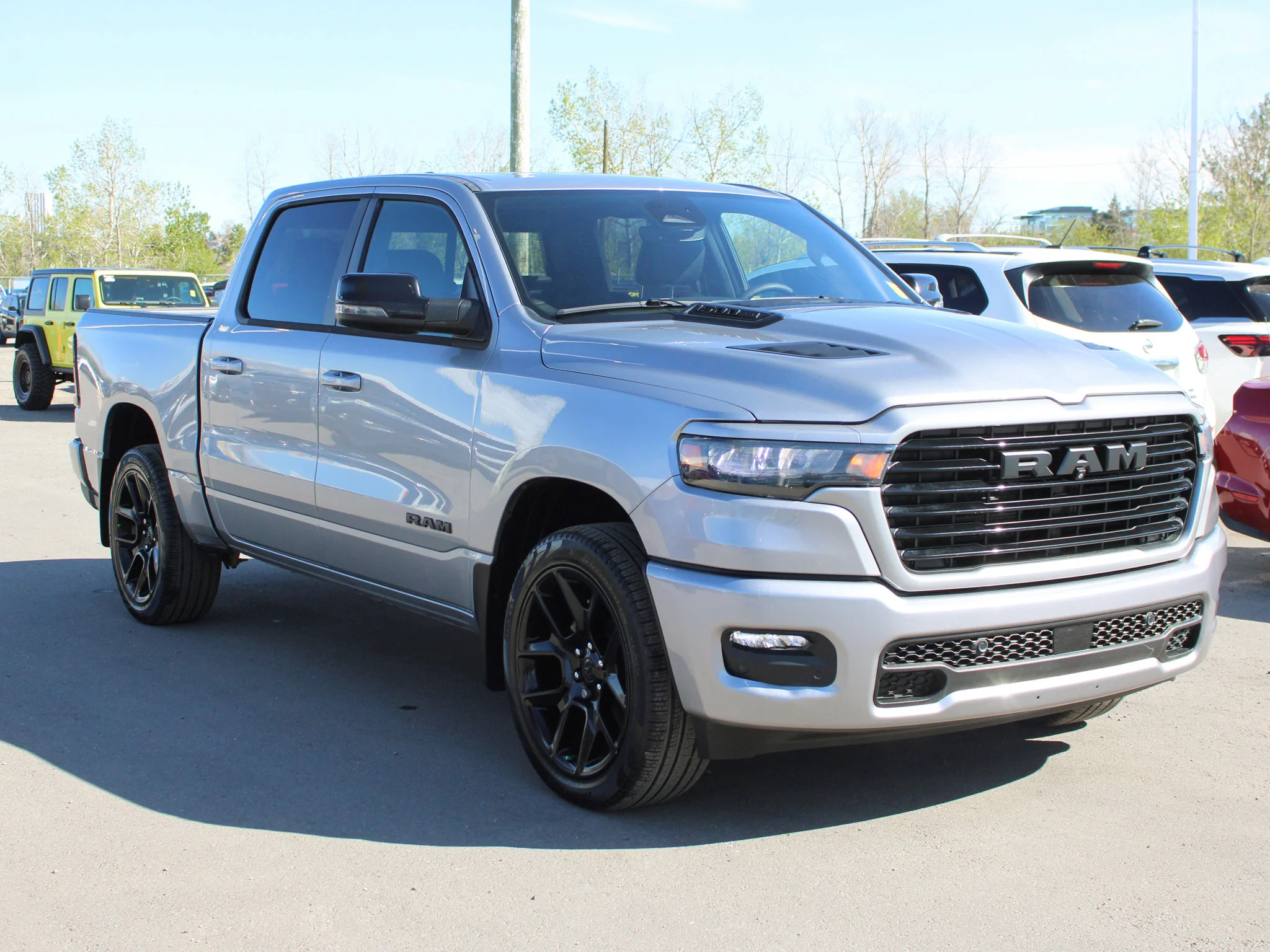 Certified Used 2025 Silver RAM Sport * Twin-Turbo | Remote Start | Alpine | Heated Seats | Navigation | Adaptive Cruise image 9