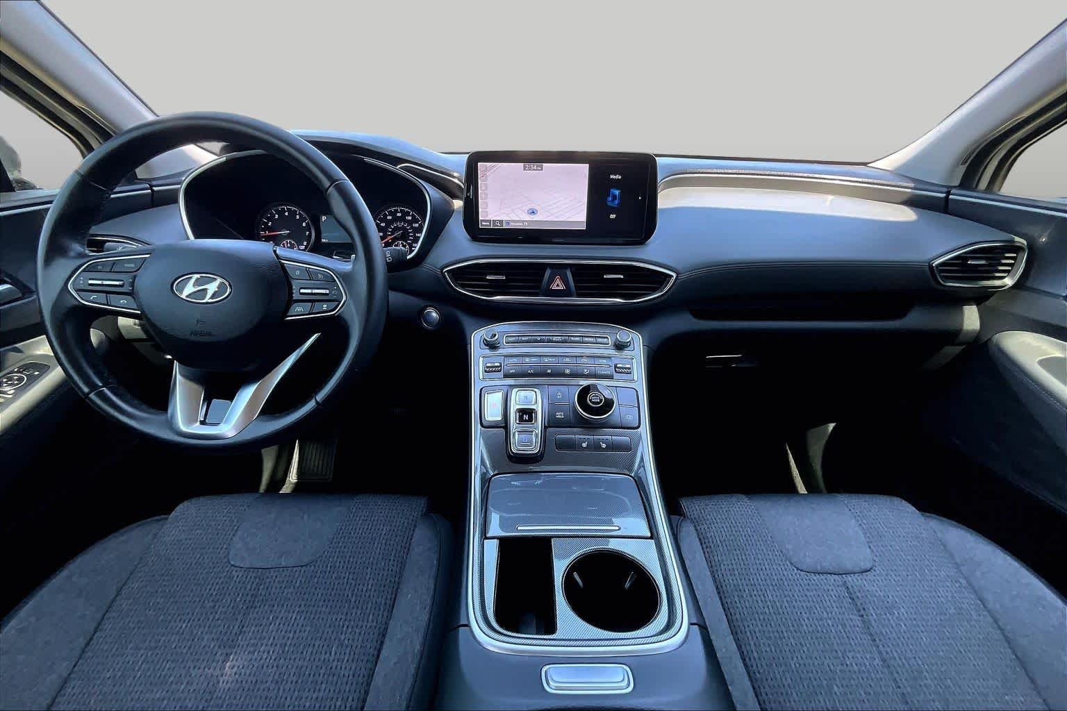 Used 2023 Shimmering Silver Hyundai SEL image 16