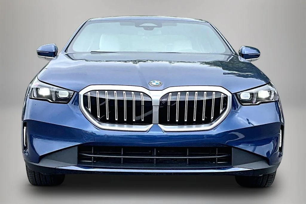 New 2026 BMW 5 Series 540i xDrive 4D Sedan