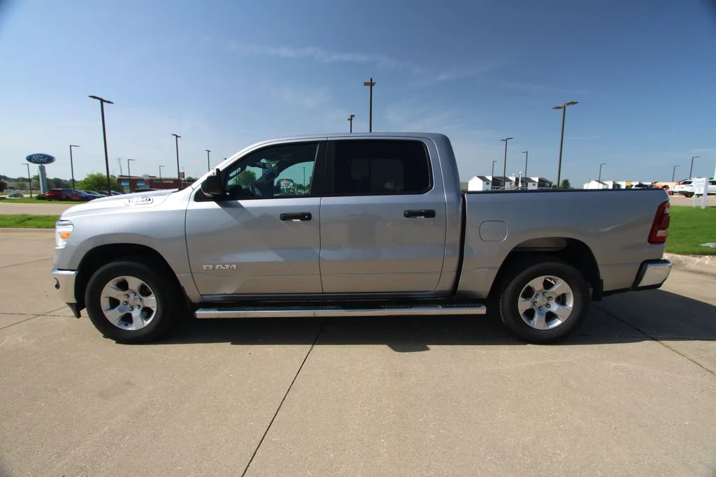 Used 2024 Silver Ram Big Horn/Lone Star image 16
