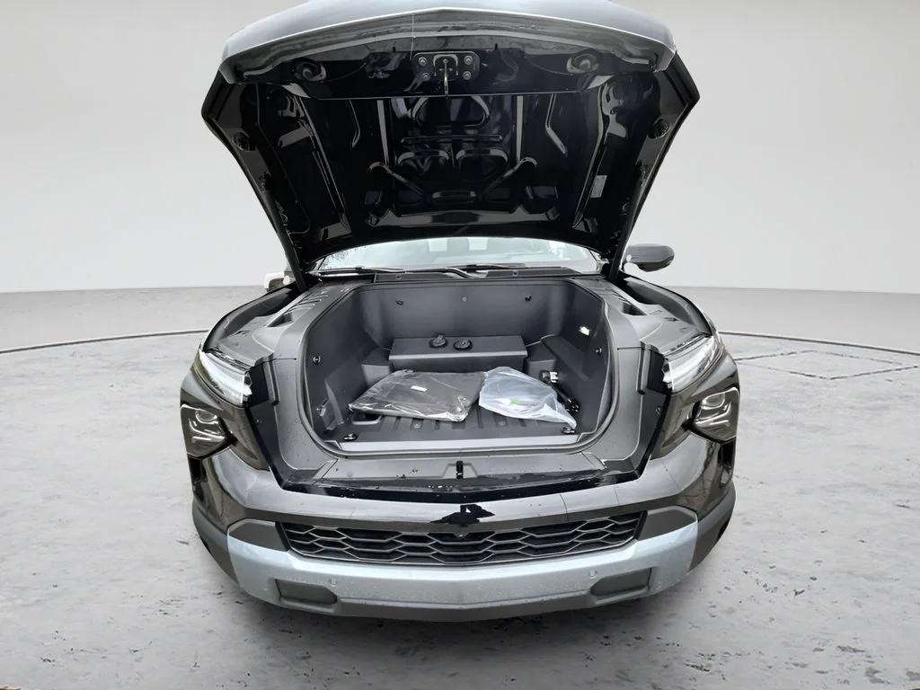 2026 Chevrolet Silverado EV LT - Photo 17