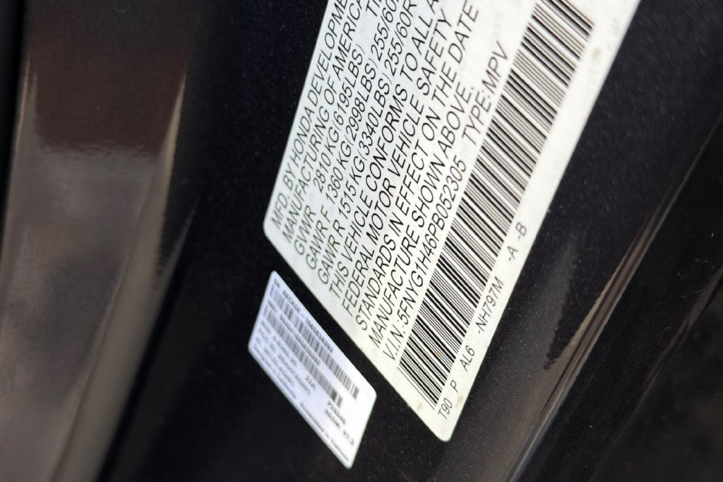Used 2023 Modern Steel Metallic Honda EX-L image 45