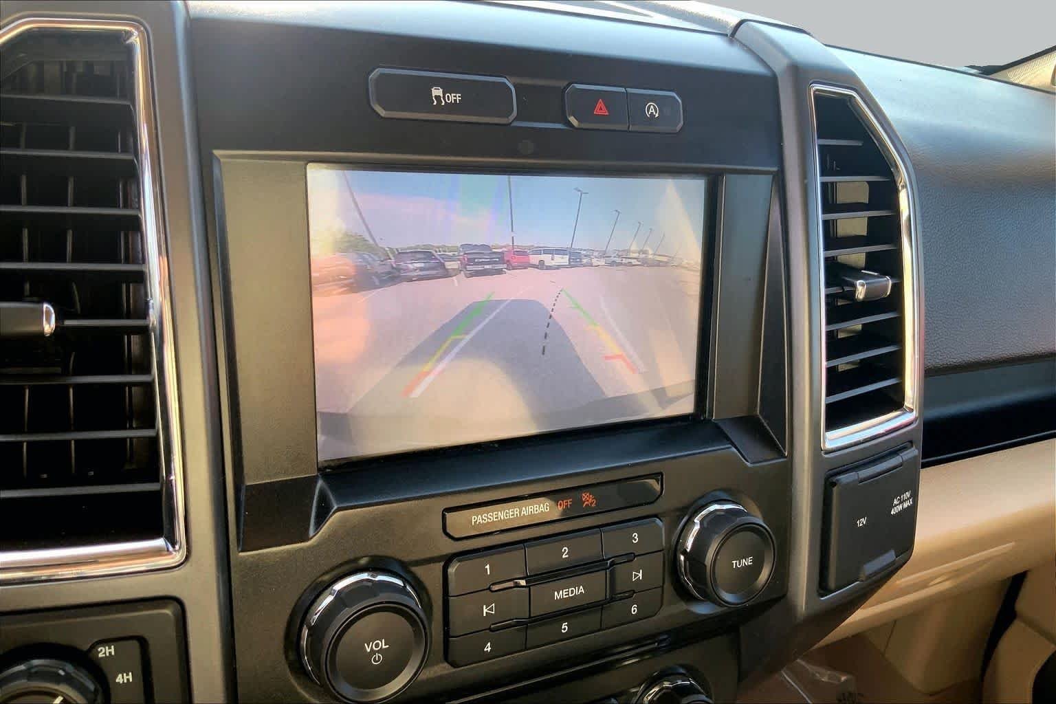 Used 2017 White Gold Ford XLT image 27