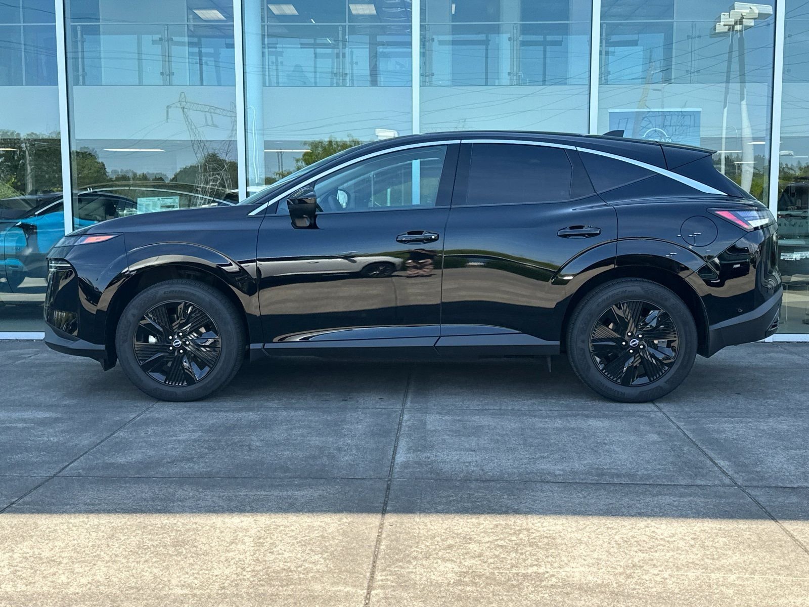 Used 2025 Super Black Nissan SV image 6