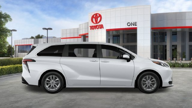 New 2026 Ice Cap Toyota  LE image 15