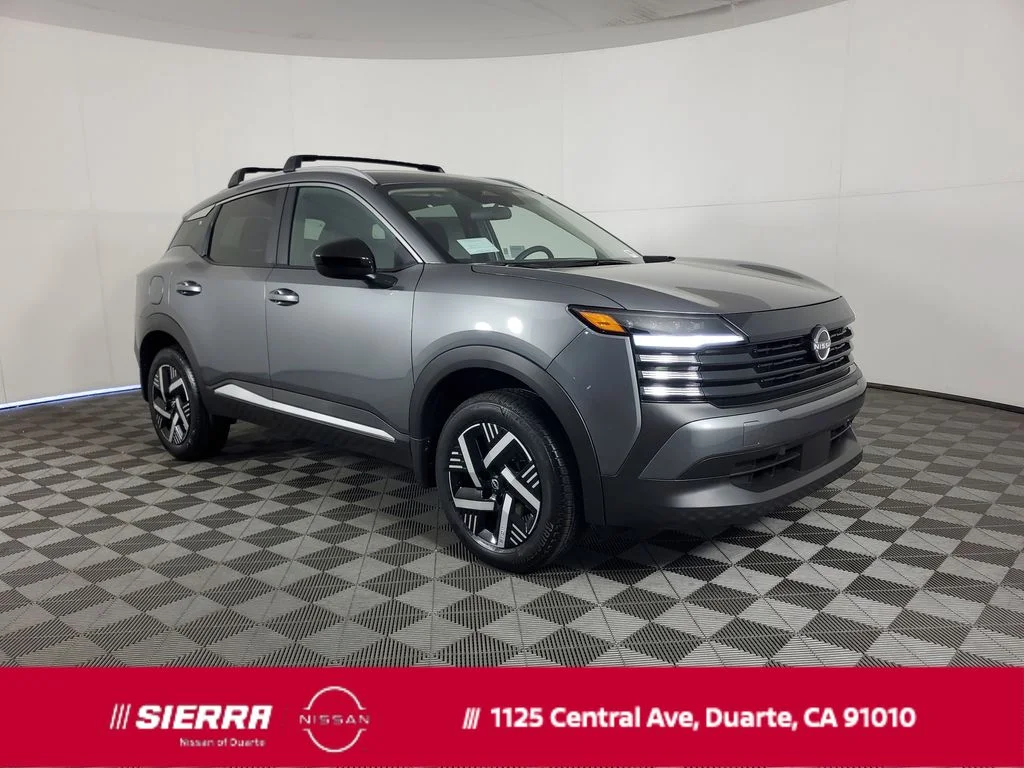 2026 Nissan Kicks 2.0 SV's photo
