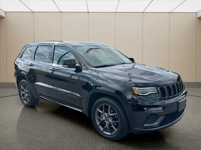 Used 2020 Black Jeep Limited X image 2