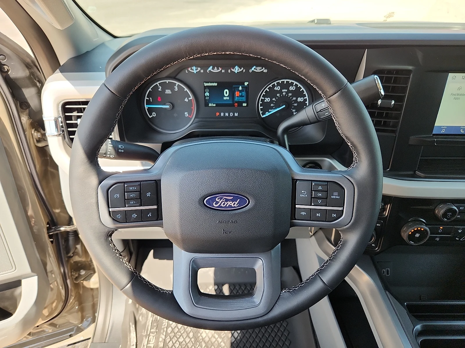 New 2027 Marsh Gray Metallic Ford XLT image 21