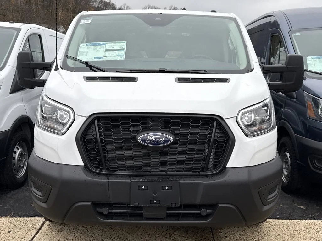 New 2025 White Ford Base image 2