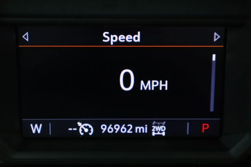 Used 2020 Blue GMC SLE image 14