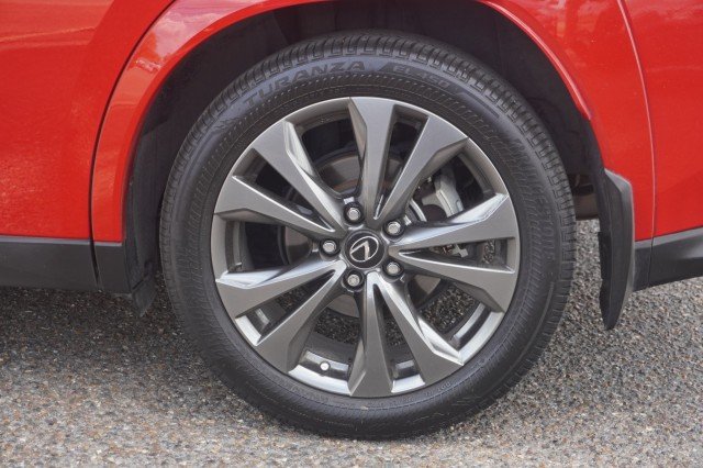 Used 2024  Lexus UX 250h F SPORT Handling image 13