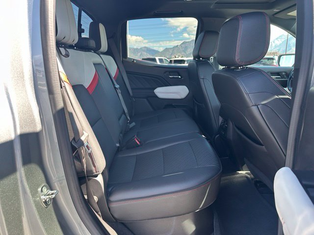2024 GMC Canyon AT4X - Photo 29
