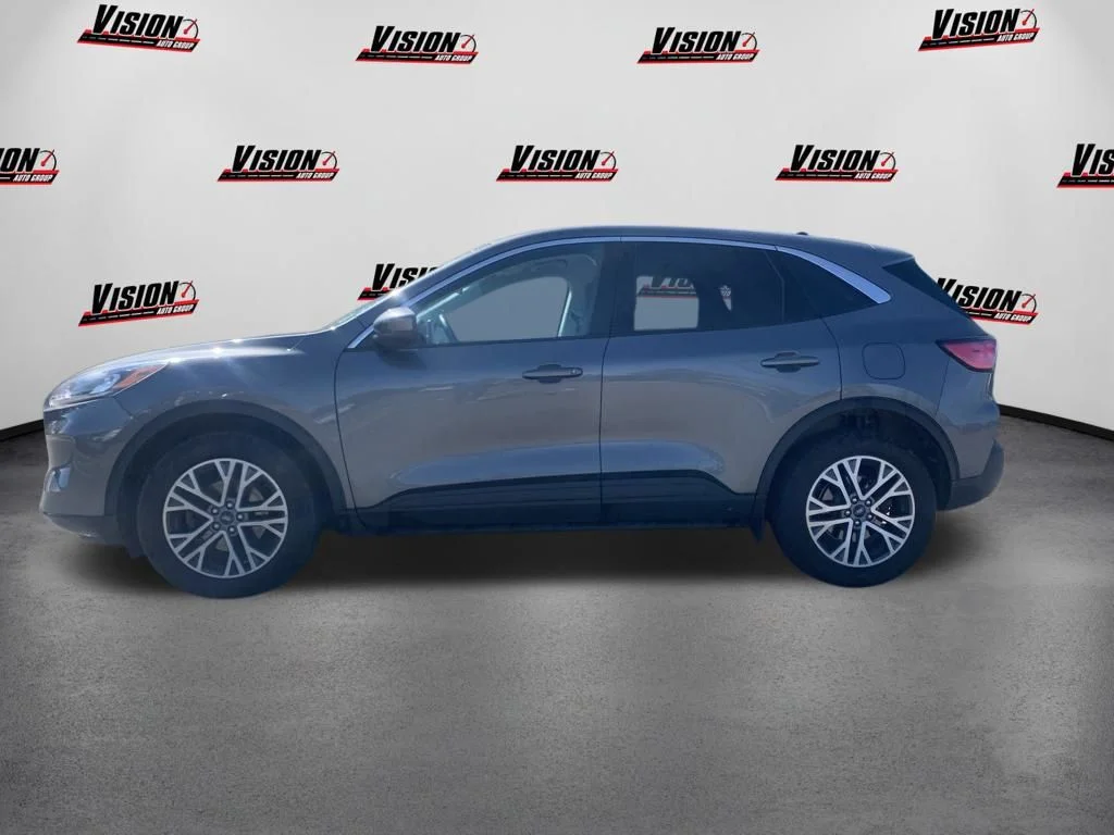 Used 2022 Gray Ford SEL image 2