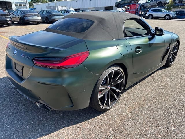 Used 2025 Frozen Deep Green Metallic BMW M40i image 5