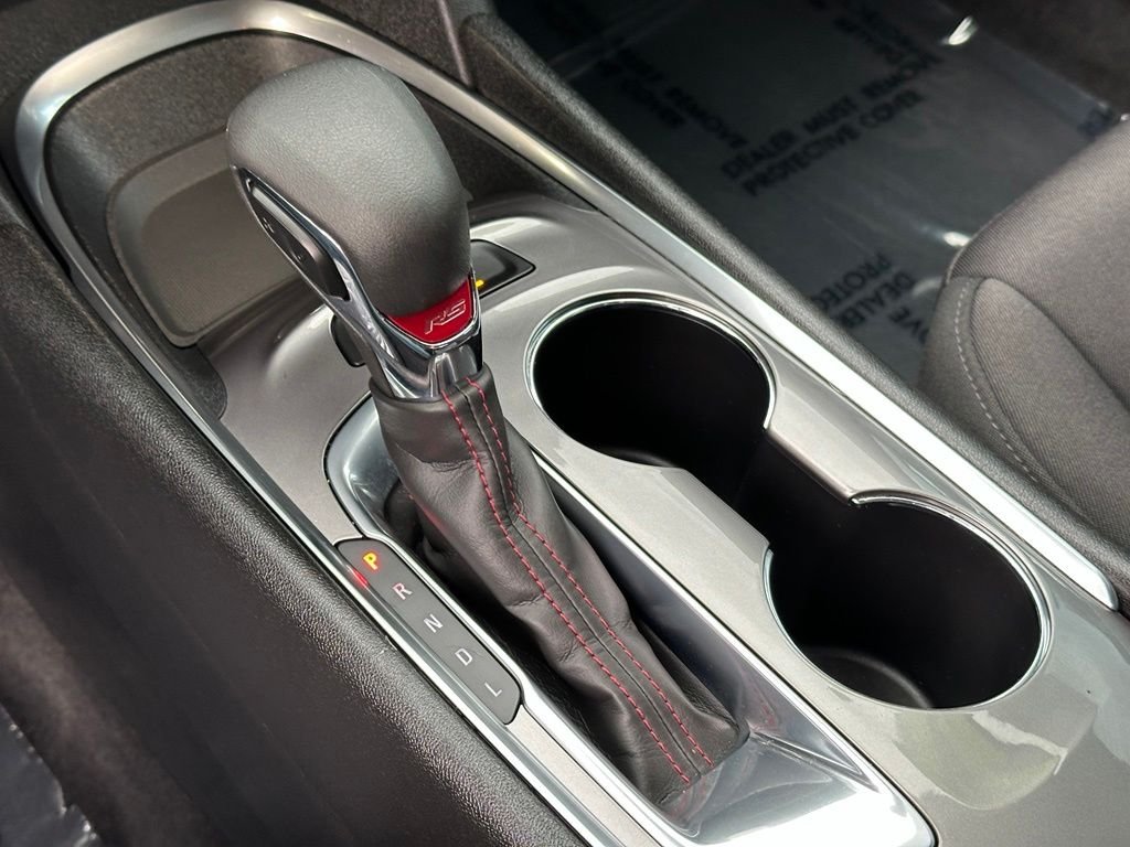 Used 2021 Silver Chevrolet RS image 7