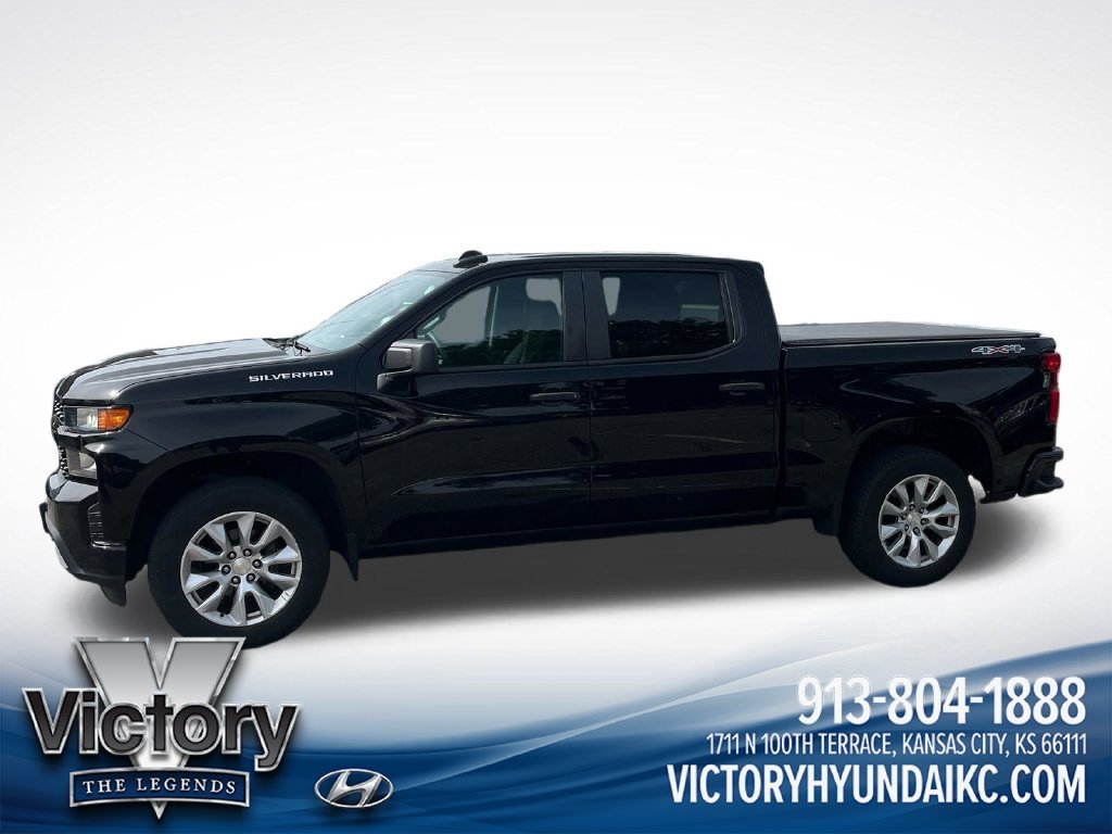 Used 2020 Chevrolet Silverado 1500 Custom with VIN 3GCPYBEK9LG237583 for sale in Kansas City