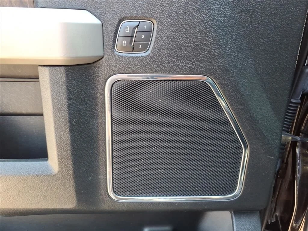 Used 2018 Red Ford Lariat image 21