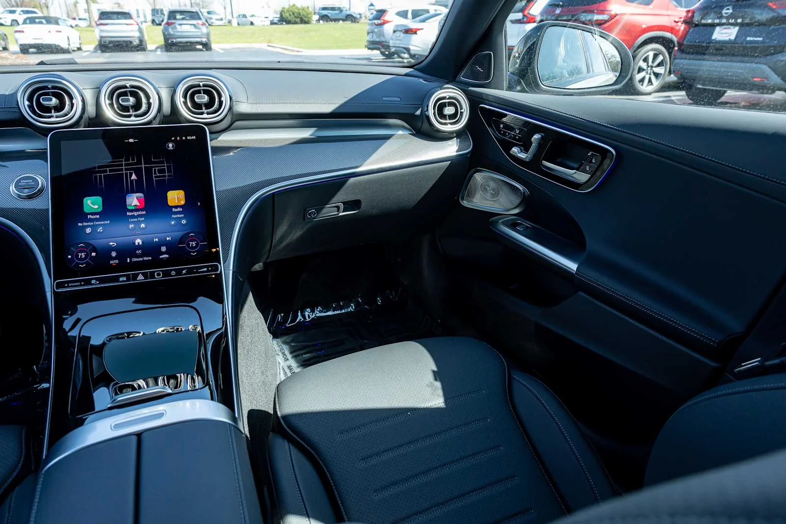 New 2026 MANUFAKTUR Alpine Grey Mercedes-Benz C 300 image 8