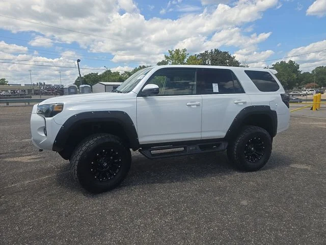 Used 2015 Super White Toyota SR5 Premium image 1