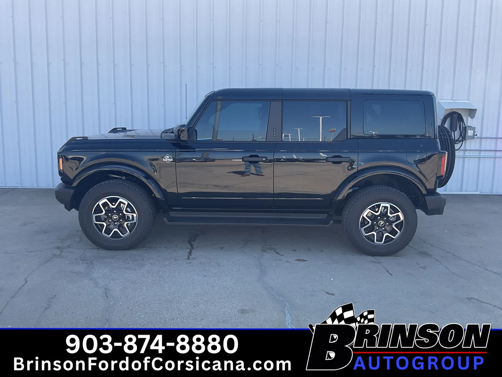 New 2026 Shadow Black Ford Outer Banks® image 3