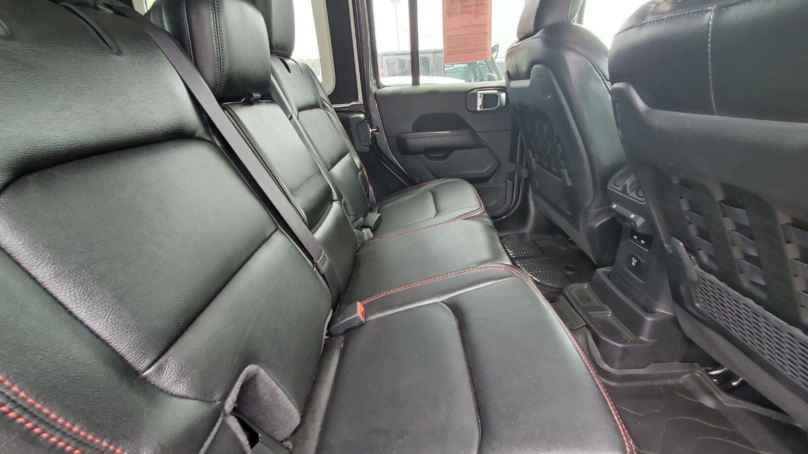 Used 2022 Granite Crystal Metallic Clearcoat Jeep Unlimited Rubicon image 6