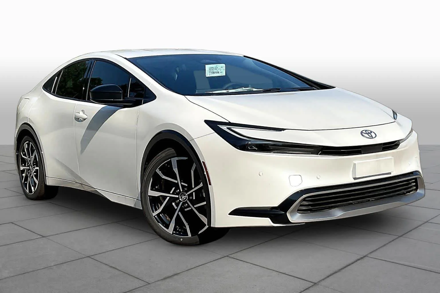 New 2026 Wind Chill Pearl Toyota XSE image 2